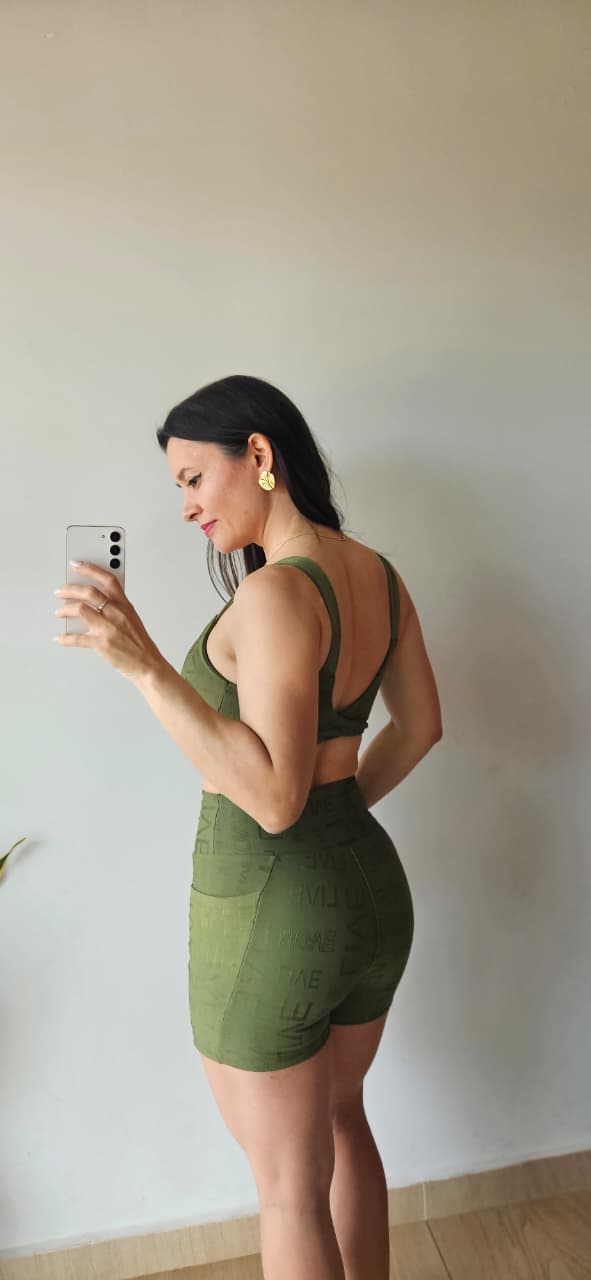 Conjunto Live Move Raquel