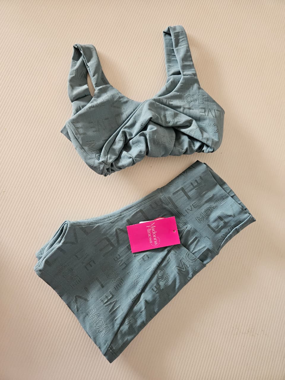 Conjunto Live Move Raquel