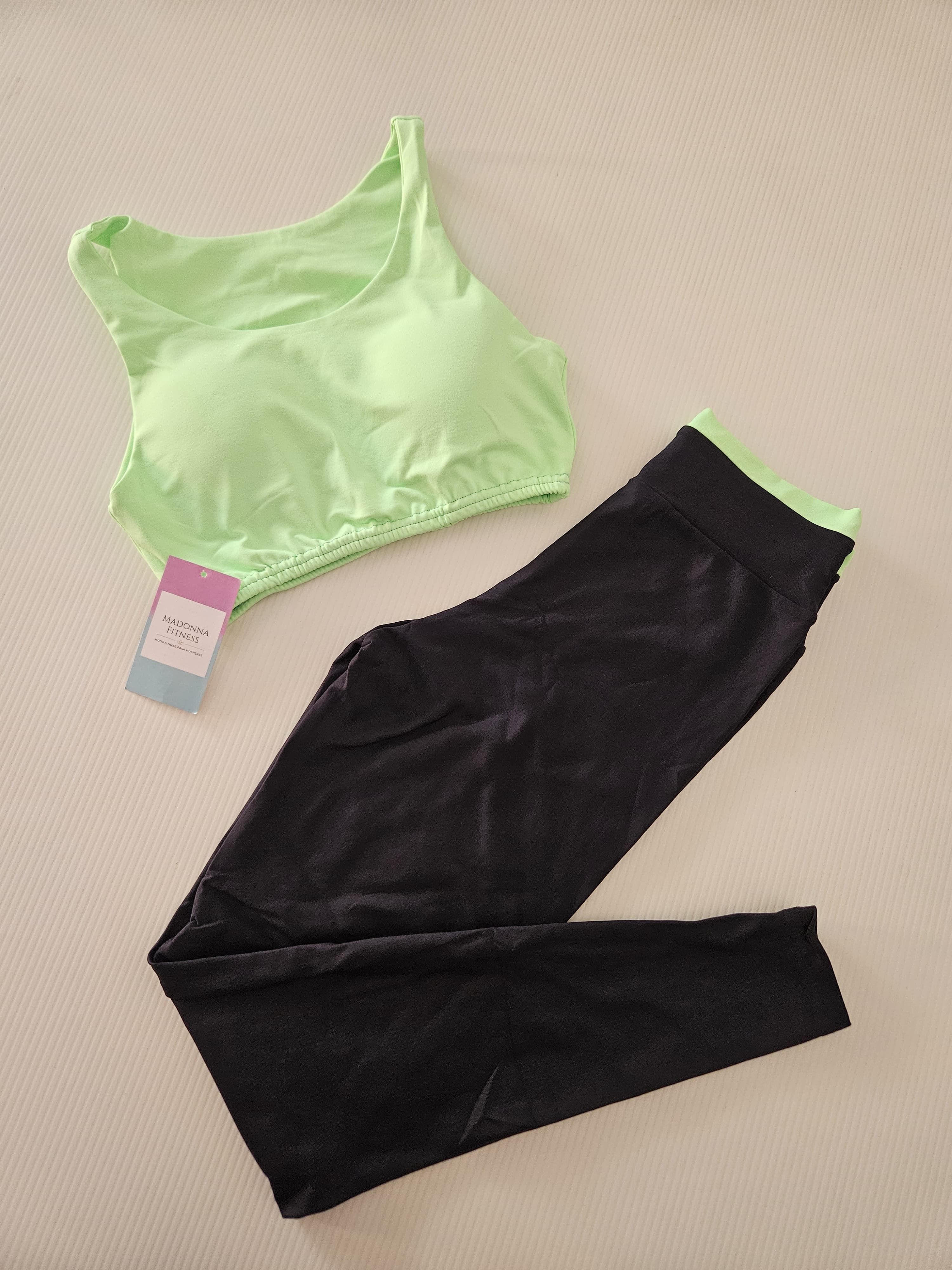 Conjunto Clara