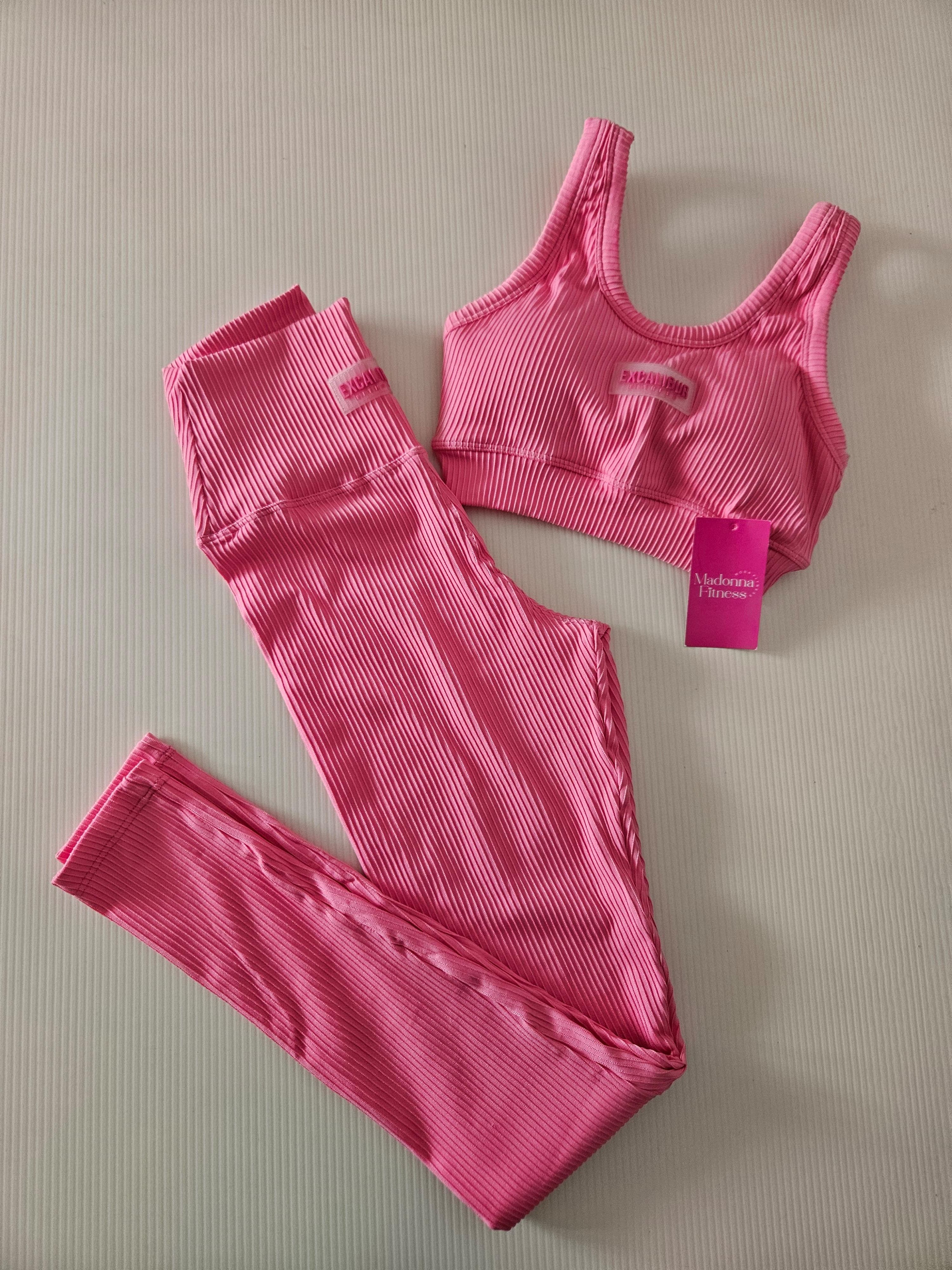 Conjunto Kiria canelado 3D