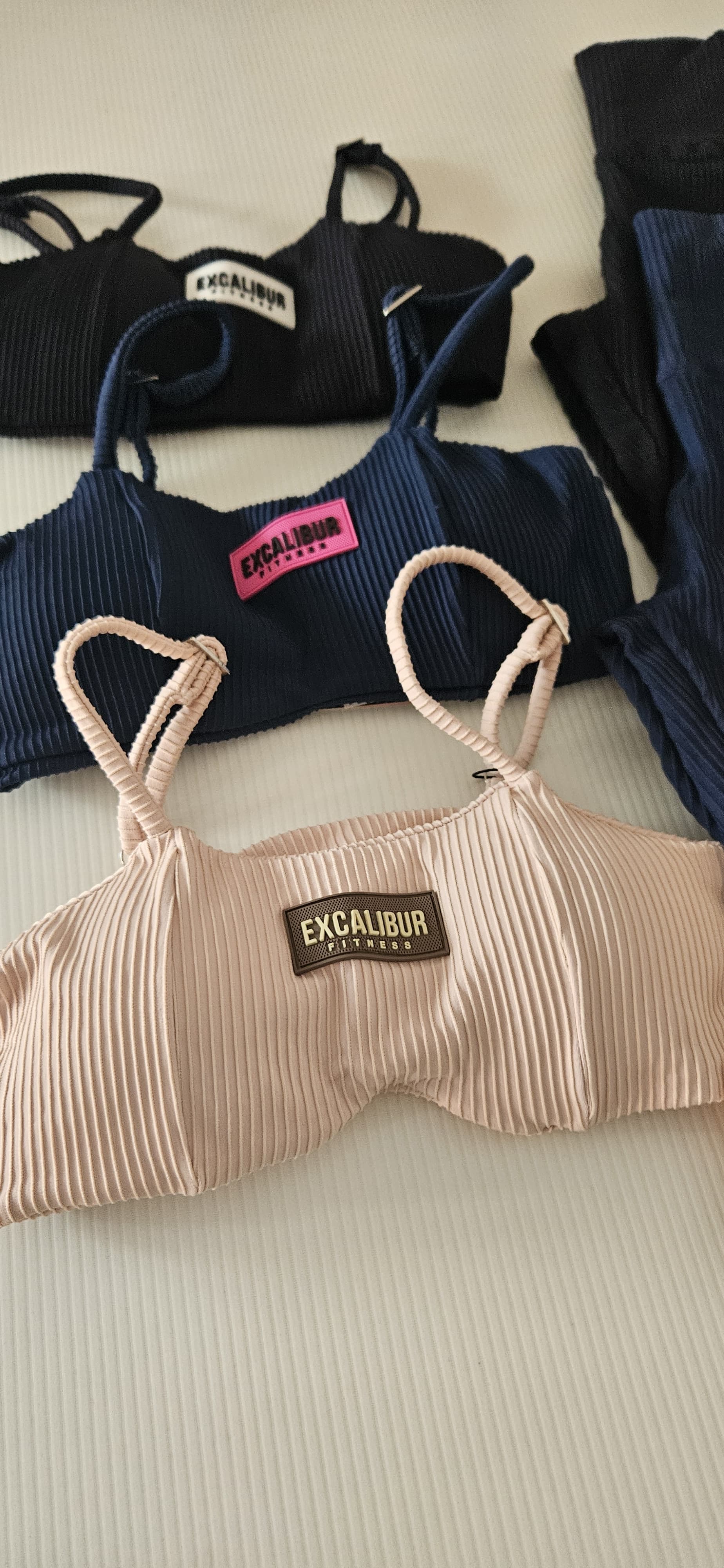 Conjunto Olivia canelado 3D