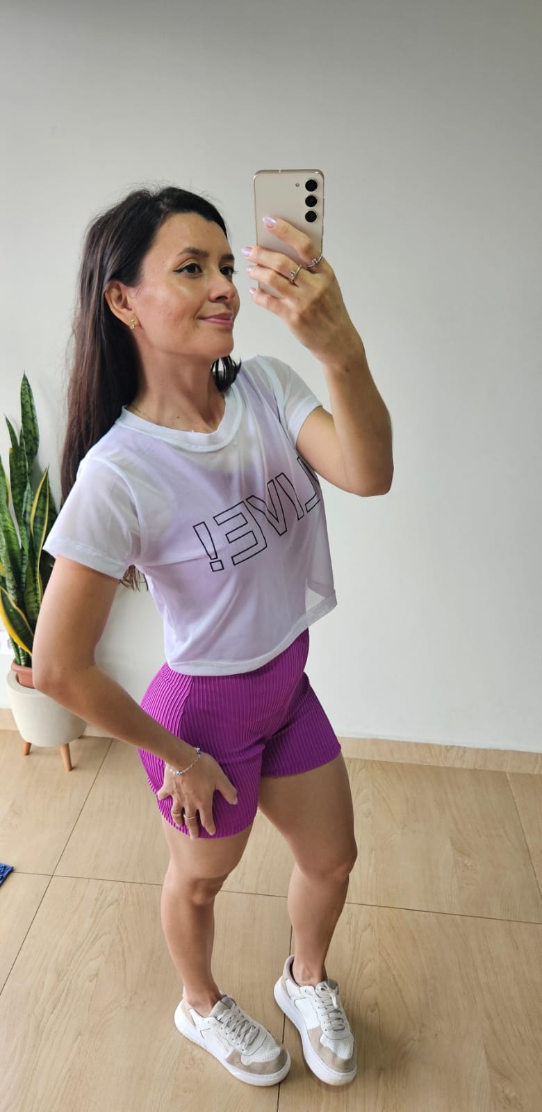 Cropped Tule Milena