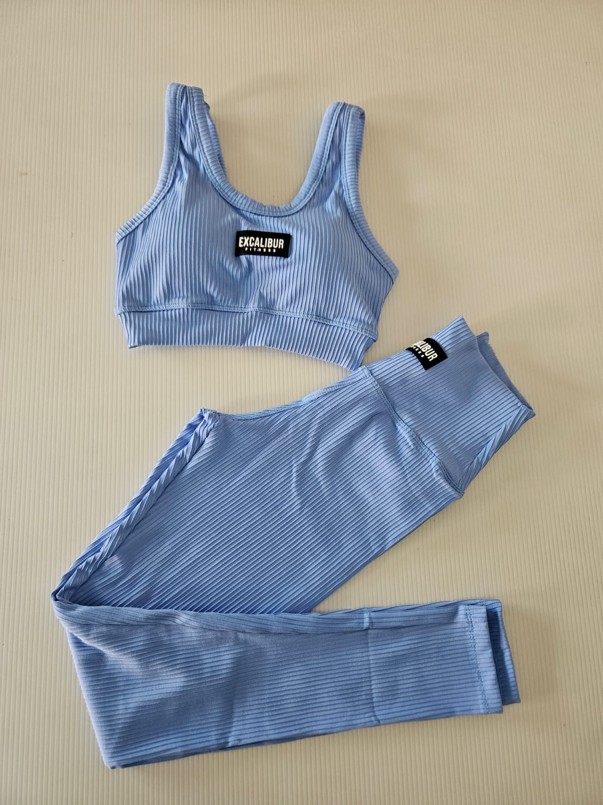 Conjunto Kiria canelado 3D